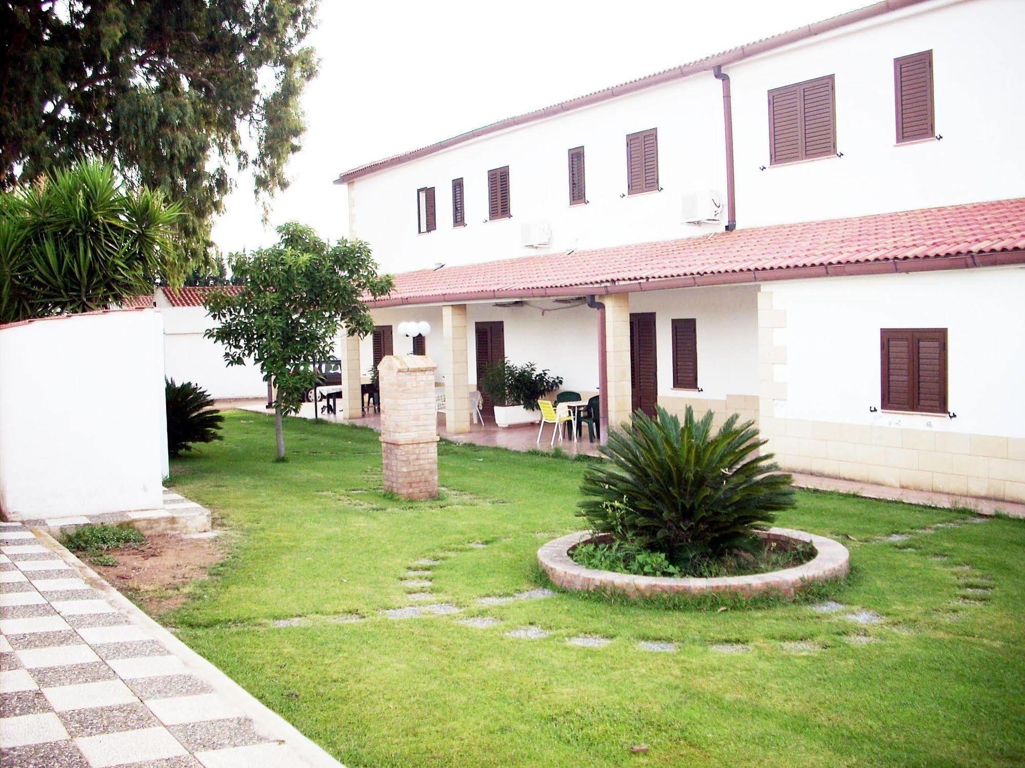 Agriturismoteo Bernalda Exterior photo